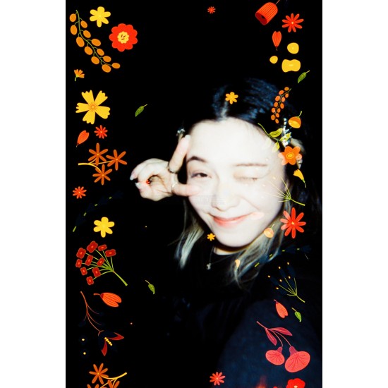 Reto Retocolor Blossom Disposable Camera With Pre-Exposed Patterns [27 Exp]