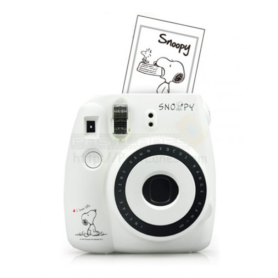 Fujifilm Instax Mini 8 Camera (Snoopy) + Mystery Gift