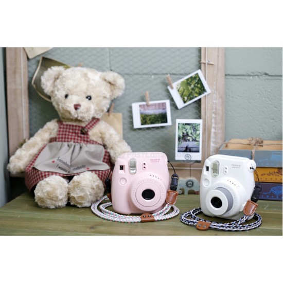 Mini 8 Twisty Neck Strap