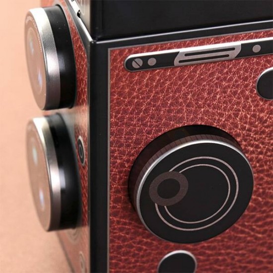 Daita Twin Lens Reflex Camera Tin Box Milk Chocolate
