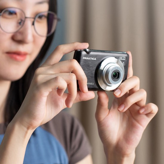 Praktica Luxmedia BX-D18 Compact Digital Camera